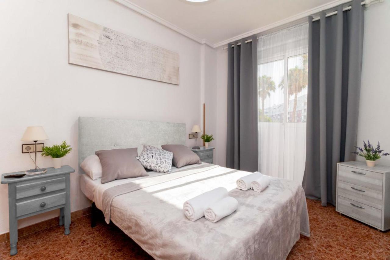 Apartamentos Villa Madrid تورّيفيِخا المظهر الخارجي الصورة